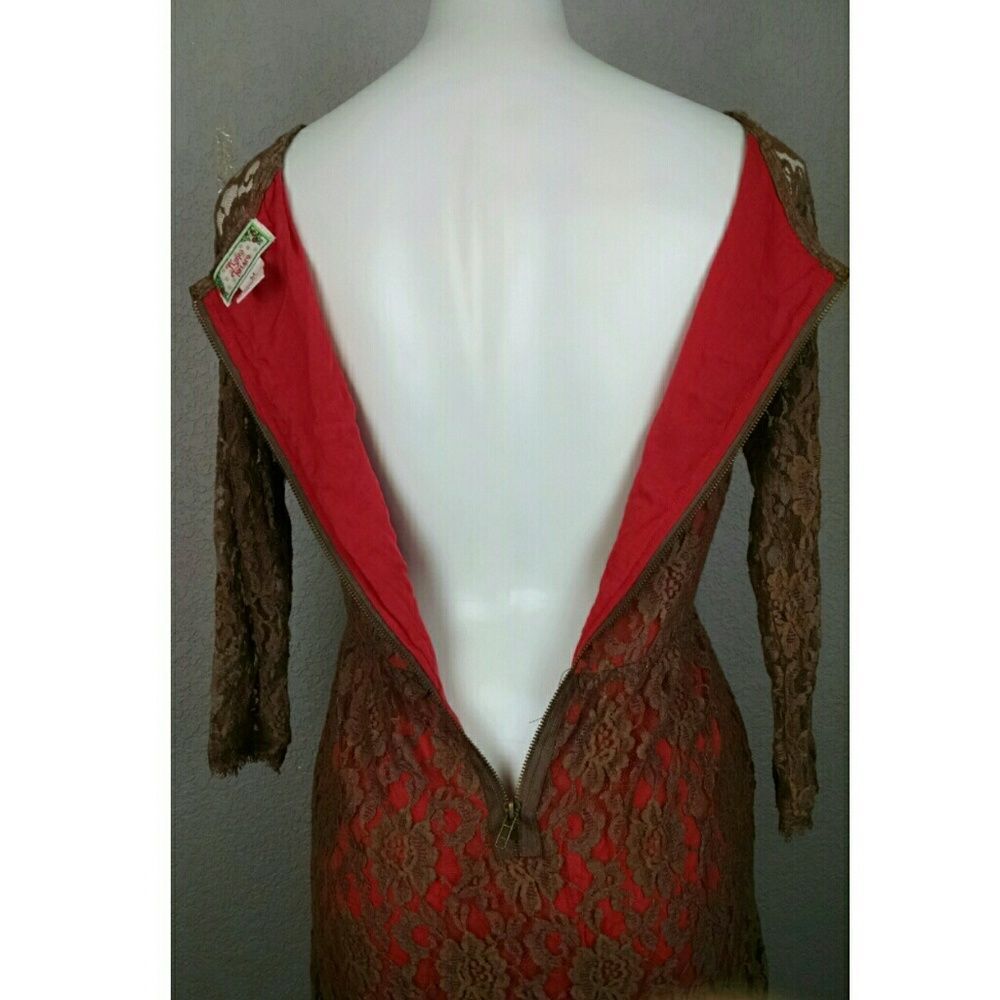 Flying Tomato Lace Flower Llined Dress Size Medium - Picture 7 of 10